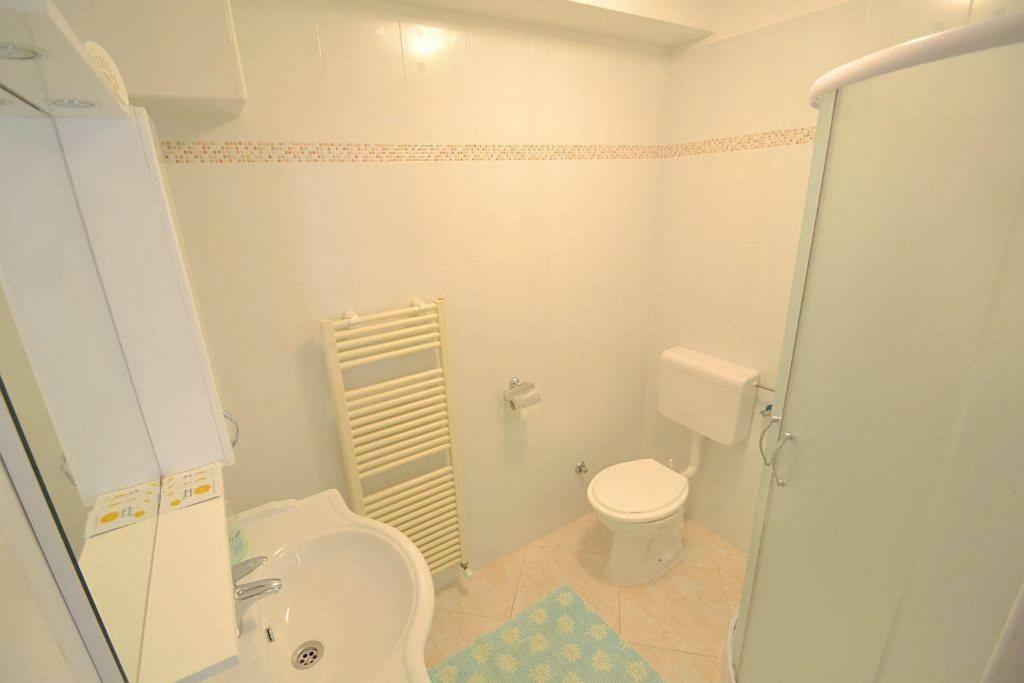 Apartmani Rita Kiwi Novigrad Istria Esterno foto
